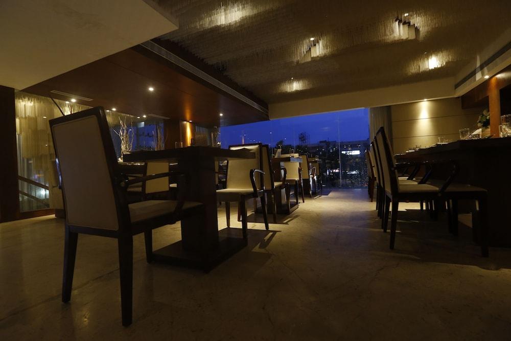 Celesta - Kolkata Hotel Luaran gambar