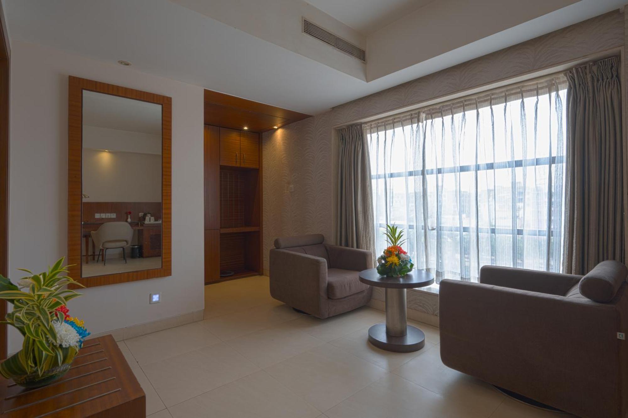 Celesta - Kolkata Hotel Luaran gambar