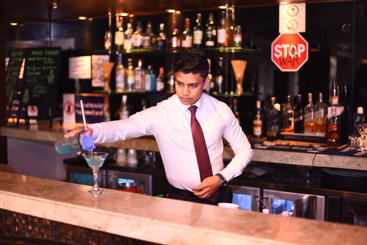 Celesta - Kolkata Hotel Luaran gambar